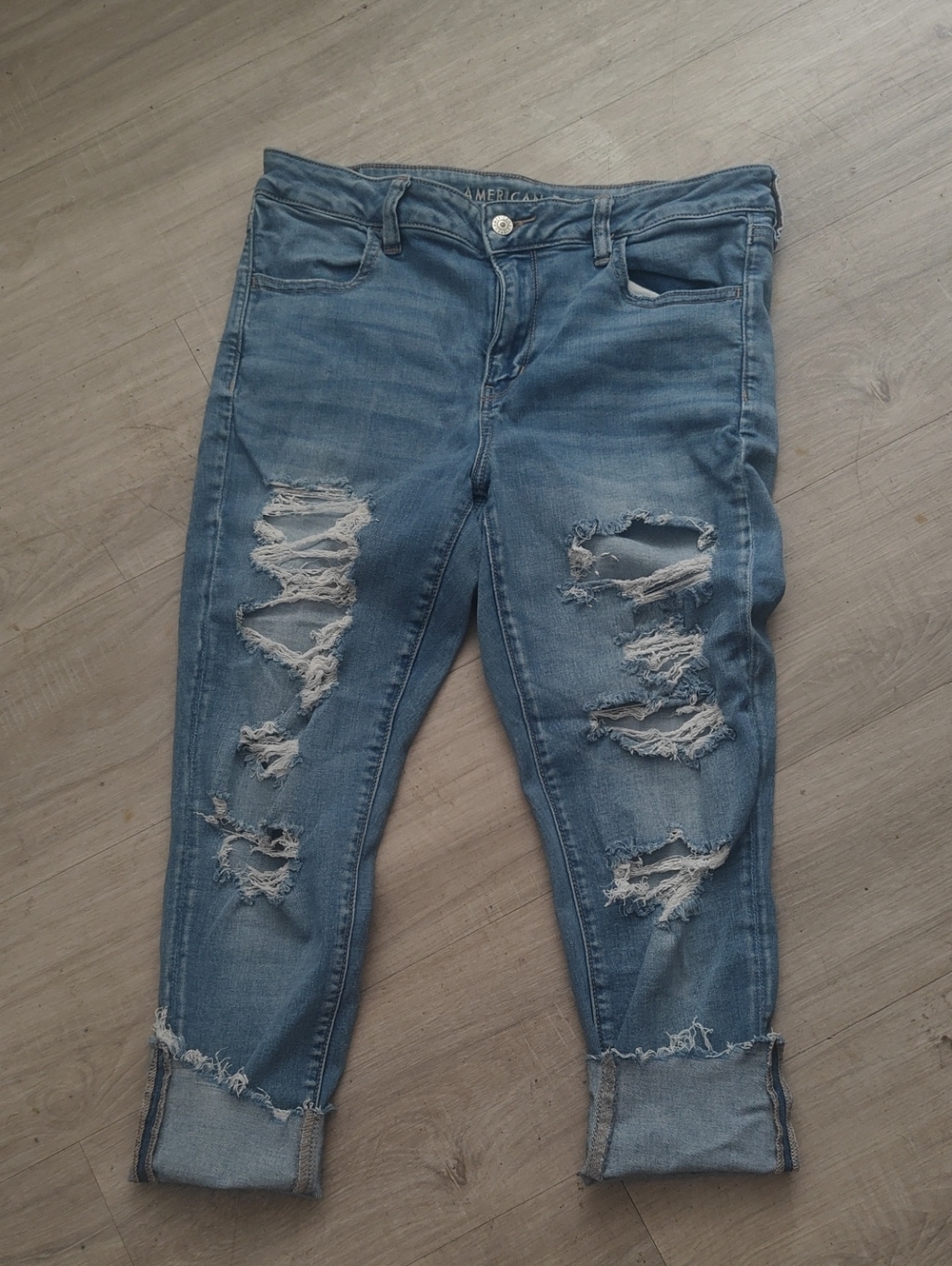 American Eagle Outfitters Medium Blue Ripped Jegging Jeans Sz 14
